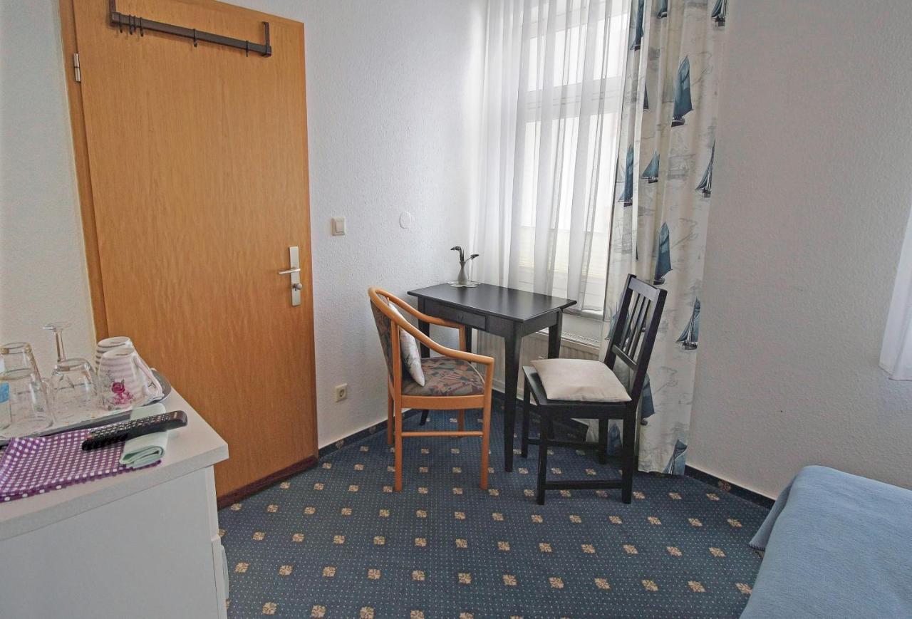 Ferienzimmer In Der Villa Ostseelilie Sassnitz Bagian luar foto